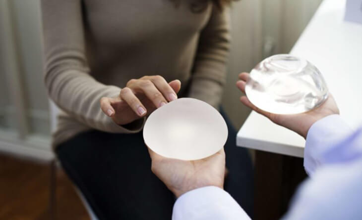 How to Fix Uneven Breast Implants - Dr Rajat Gupta