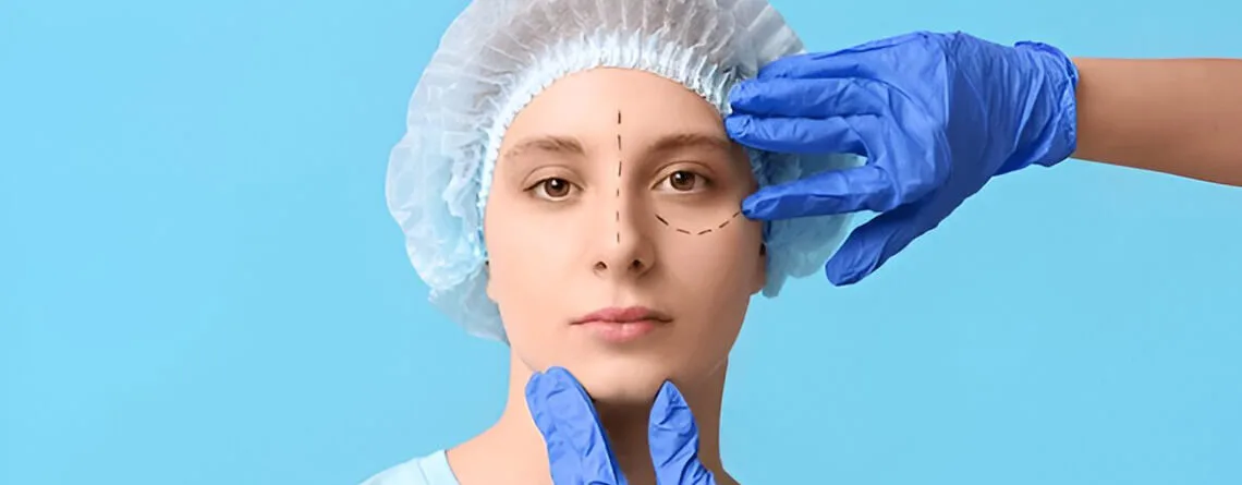 Best cosmetic surgeon in Delhi